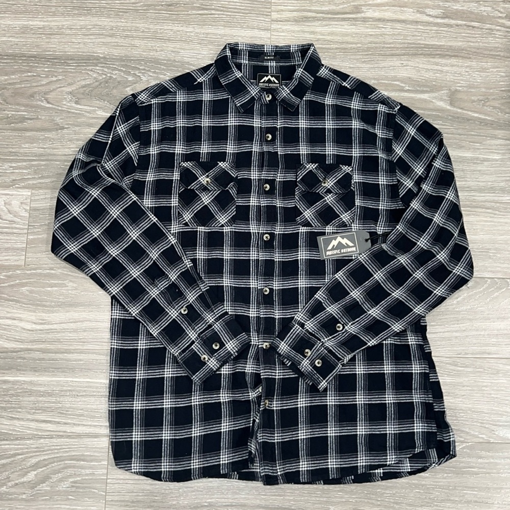 Massive outdoors flannel. Size XL. NWT